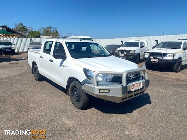 2018 Toyota Hilux 4x2 Dual Cab Ute Manual - photo 3 of 10