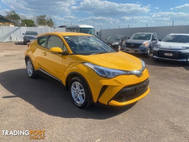 2022 Toyota C-HR GXL Wagon Automatic - photo 3 of 10