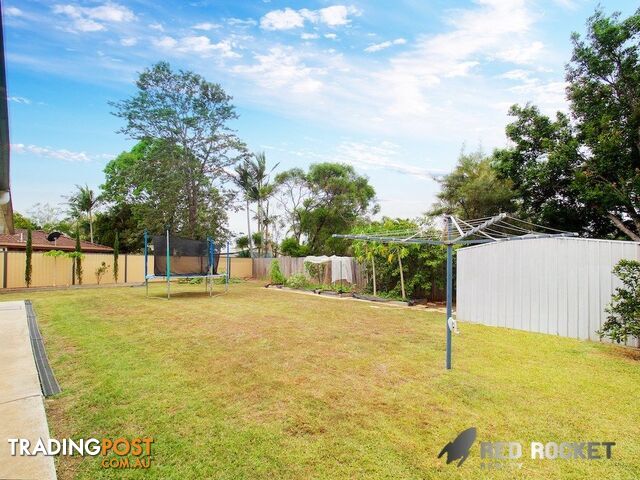 8 callinar ct Meadowbrook QLD 4131