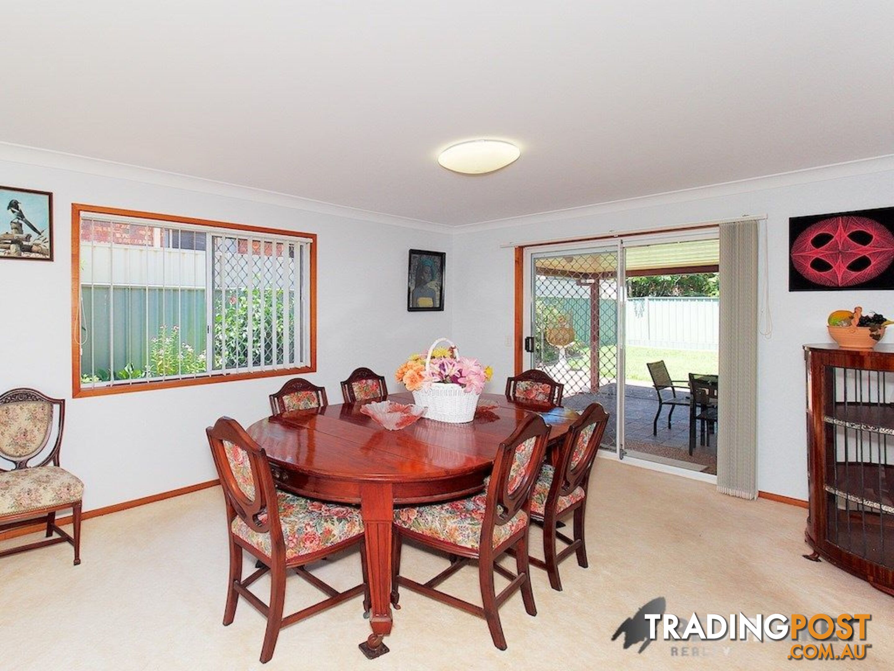 3 Evita ct Daisy Hill QLD 4127