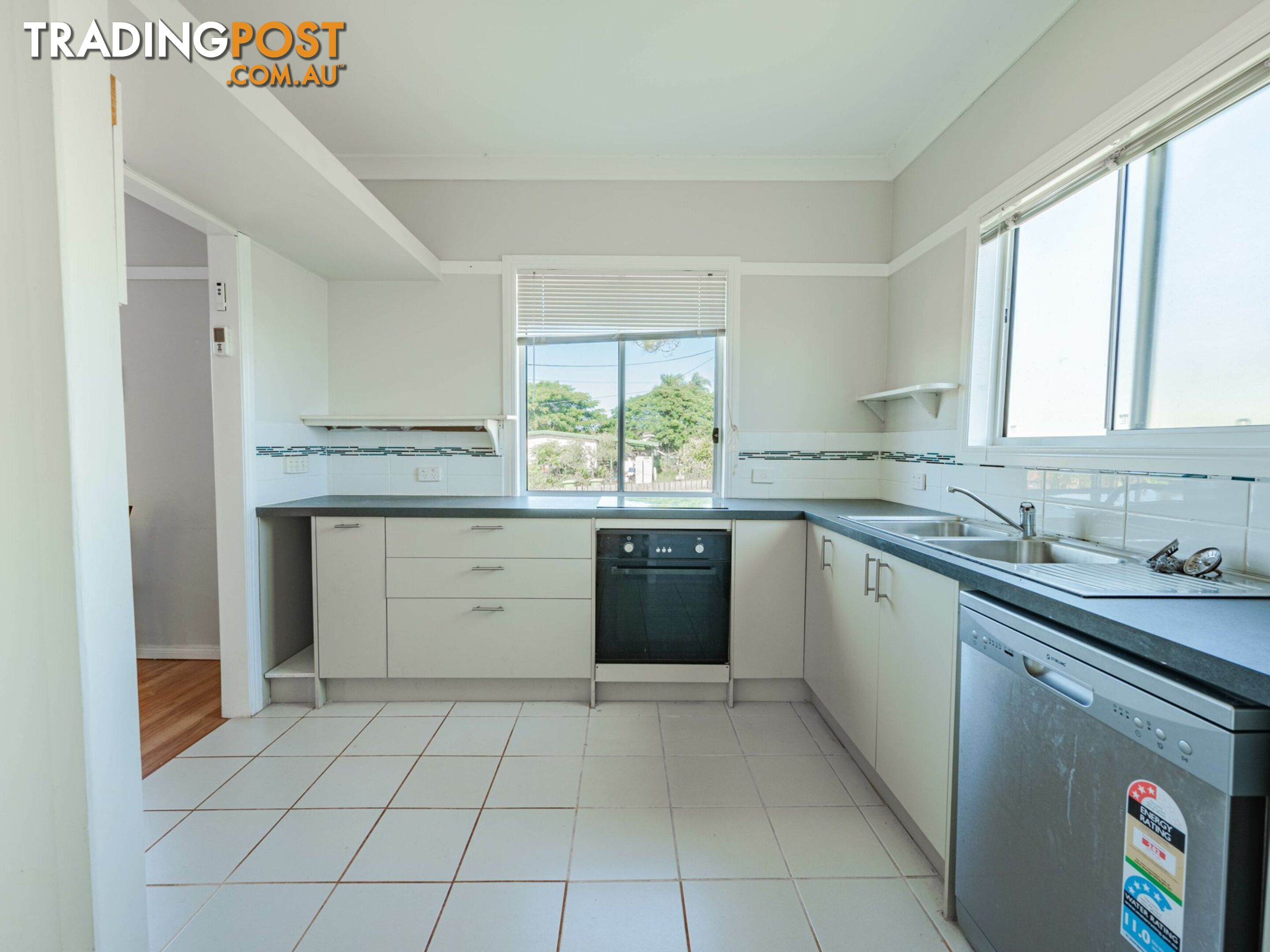 5 Pharlap Street RUSSELL ISLAND QLD 4184