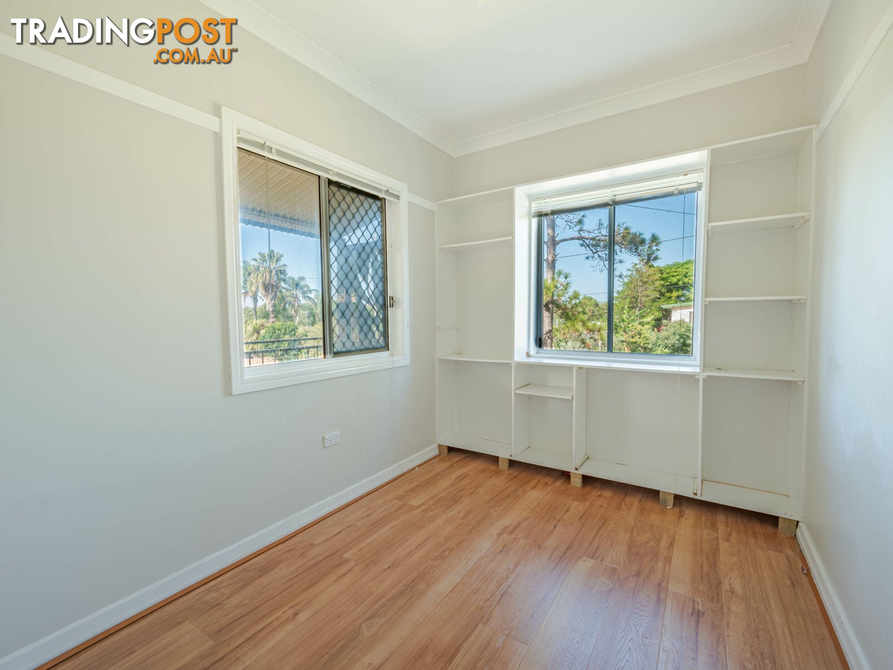 5 Pharlap Street RUSSELL ISLAND QLD 4184