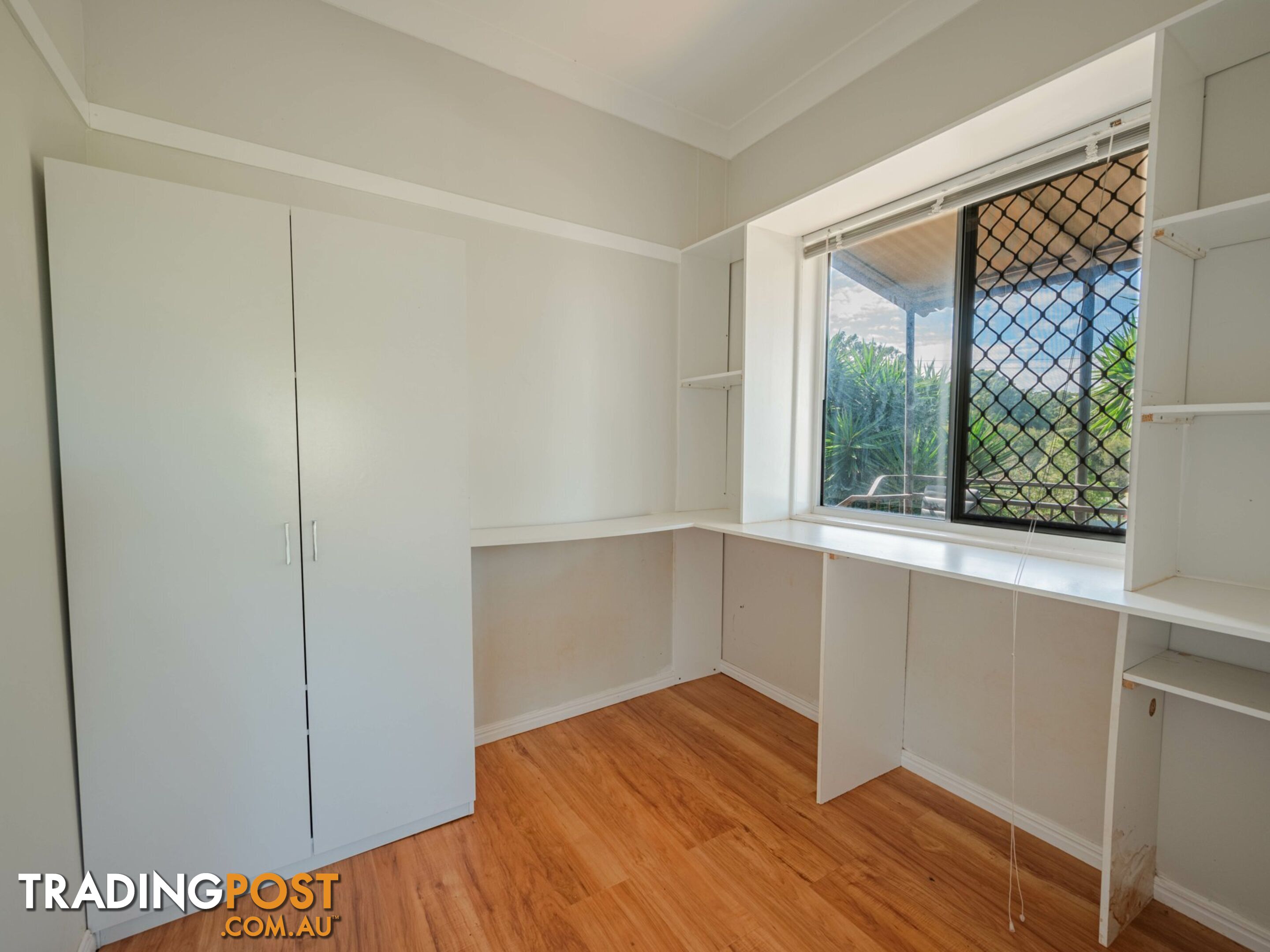 5 Pharlap Street RUSSELL ISLAND QLD 4184