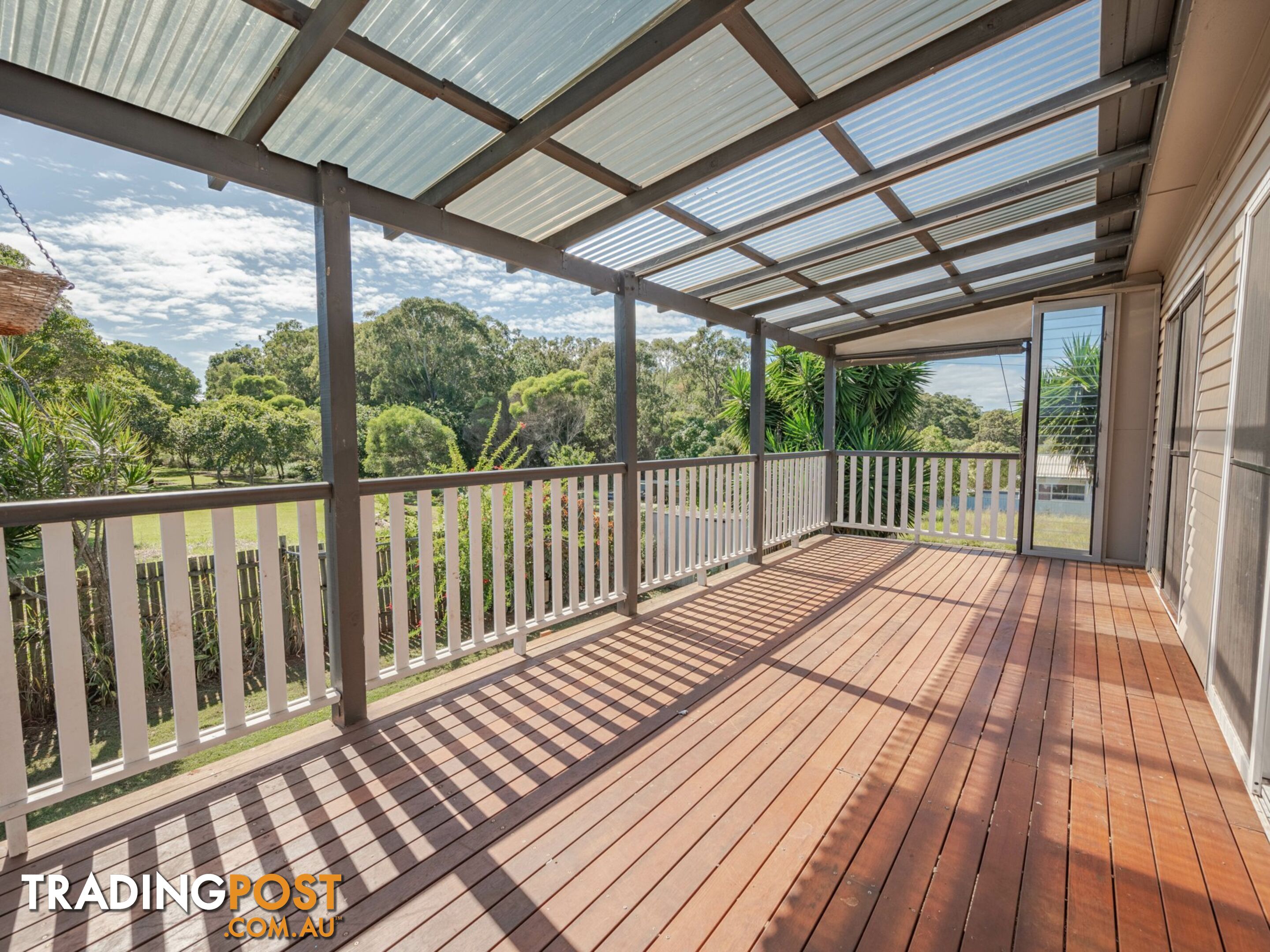 5 Pharlap Street RUSSELL ISLAND QLD 4184