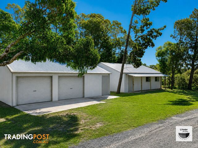 45 Barcelona Terrace RUSSELL ISLAND QLD 4184
