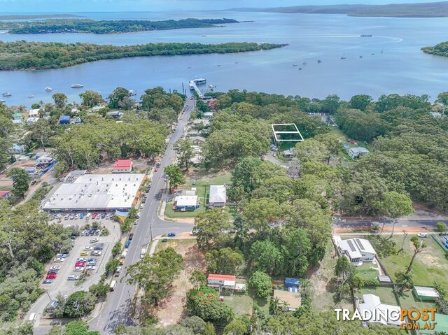 13-15 Alison Cres RUSSELL ISLAND QLD 4184