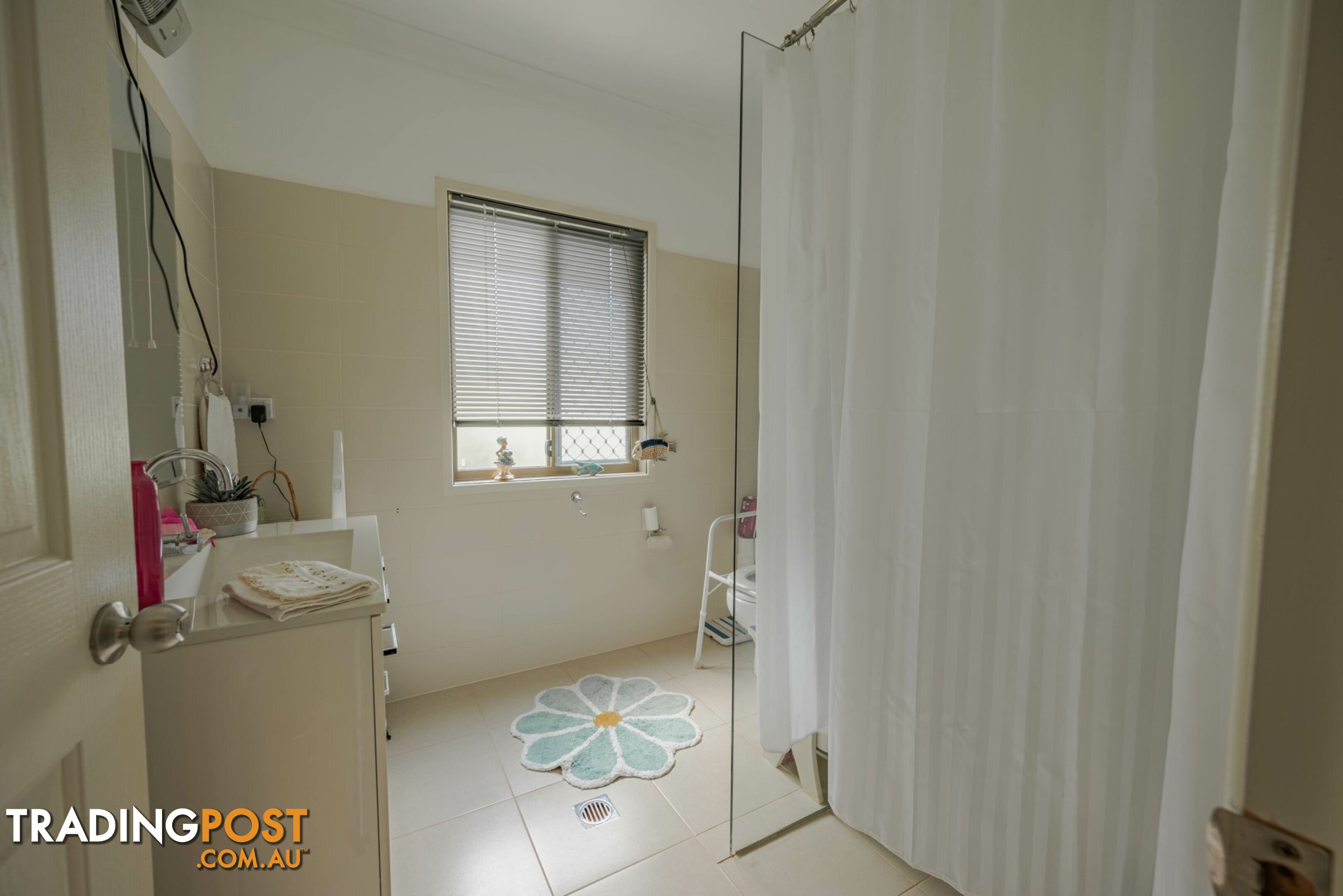 22 AIMEO ESPLANADE RUSSELL ISLAND QLD 4184