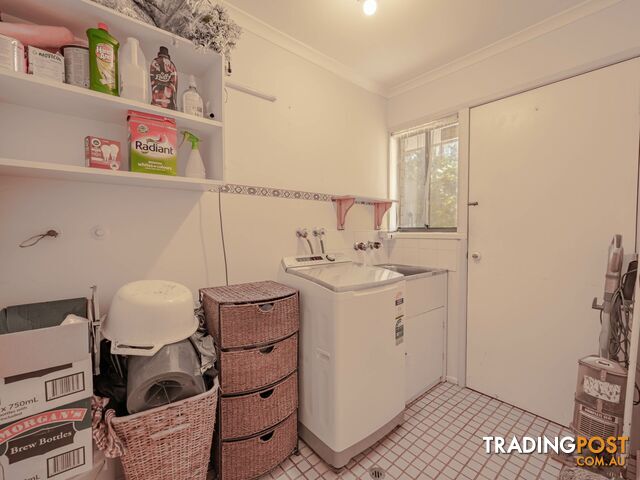 8 Pia Street RUSSELL ISLAND QLD 4184