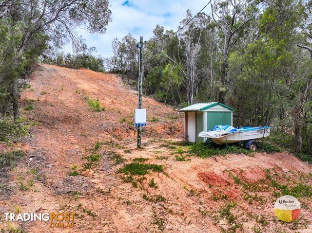 33 Bauhinia Drive RUSSELL ISLAND QLD 4184 - photo 4 of 12