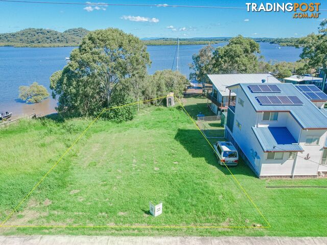 132 Canaipa Point Dve RUSSELL ISLAND QLD 4184