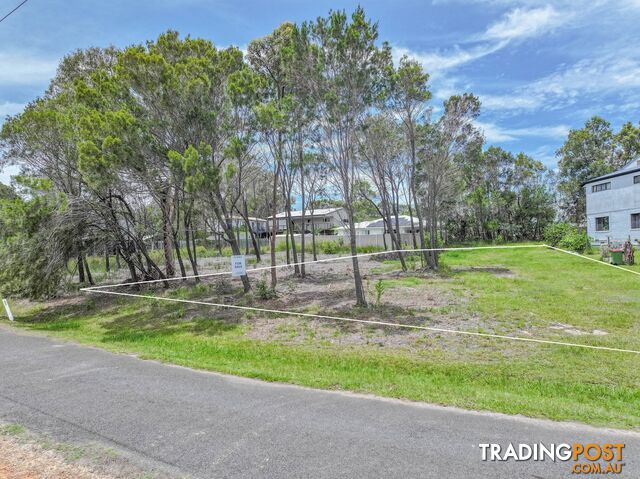 35-37 Tenanne Street RUSSELL ISLAND QLD 4184