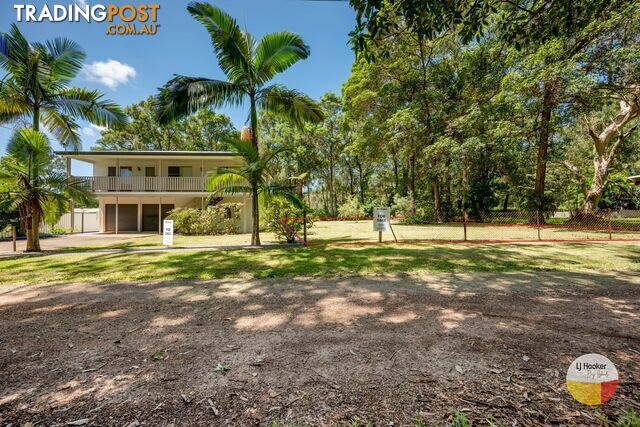 13-15 Pookanah Street RUSSELL ISLAND QLD 4184