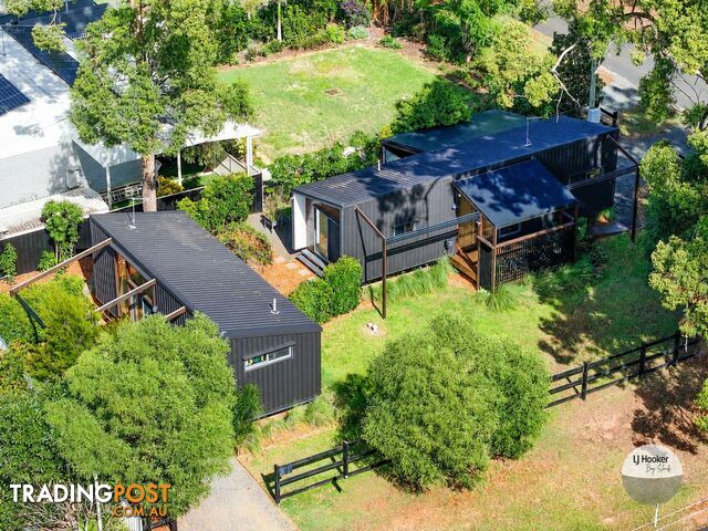 2 Burge Street RUSSELL ISLAND QLD 4184