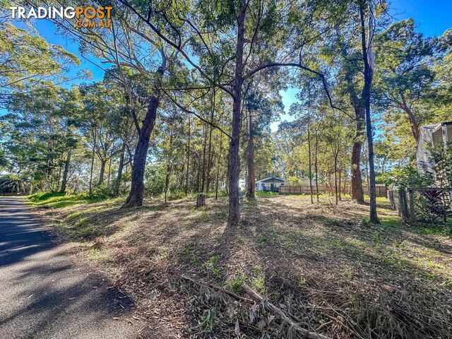 33 Ilumba Street RUSSELL ISLAND QLD 4184