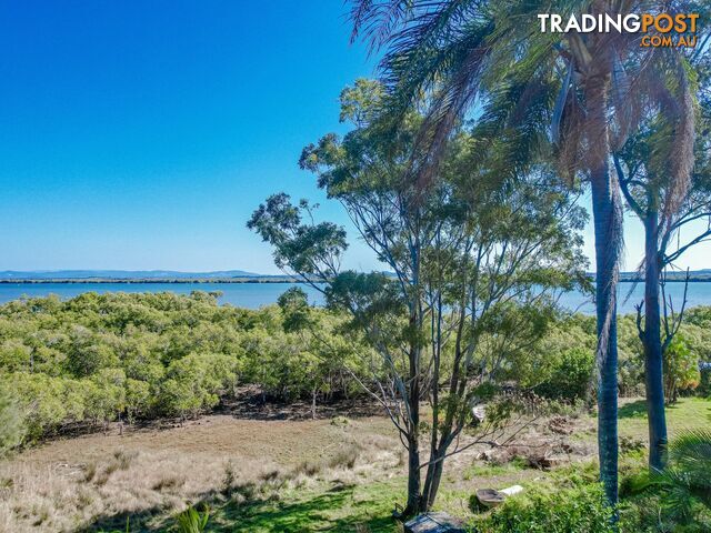 60 Deenya Parade RUSSELL ISLAND QLD 4184