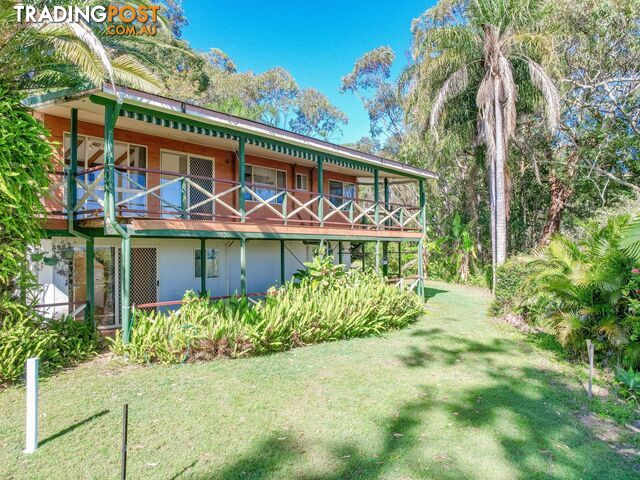 60 Deenya Parade RUSSELL ISLAND QLD 4184