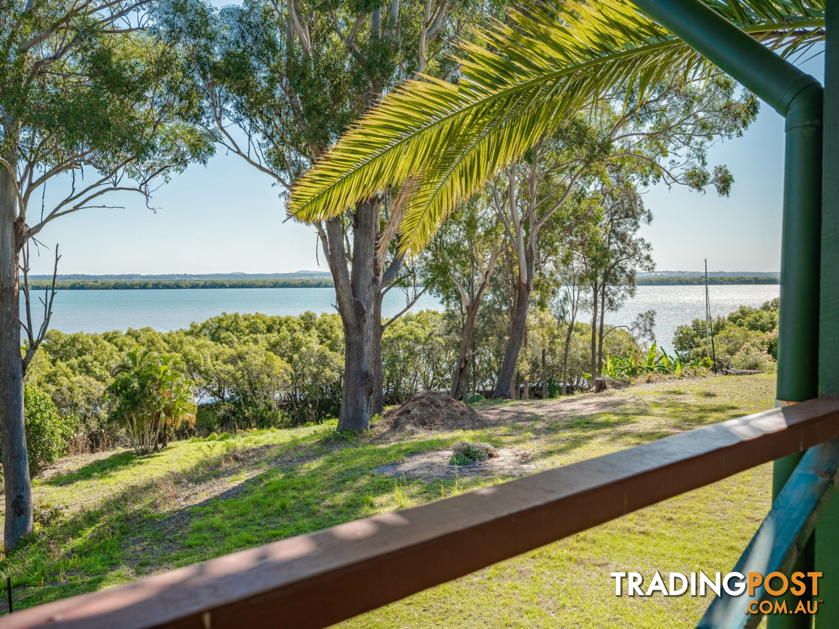 60 Deenya Parade RUSSELL ISLAND QLD 4184