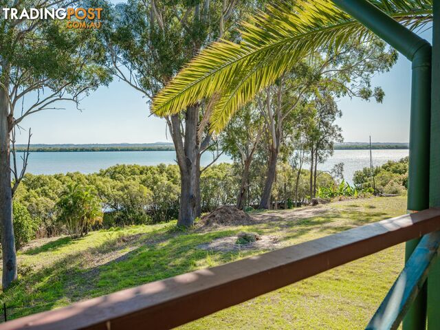 60 Deenya Parade RUSSELL ISLAND QLD 4184