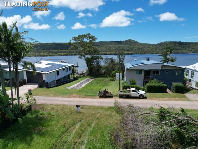 96 WAHINE DRIVE RUSSELL ISLAND QLD 4184