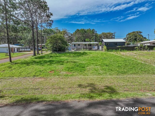 37 Taylor St RUSSELL ISLAND QLD 4184