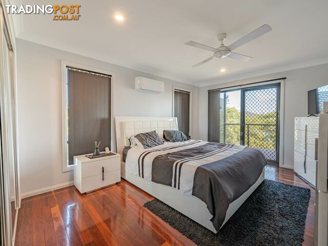 136 Canaipa Point Dve RUSSELL ISLAND QLD 4184