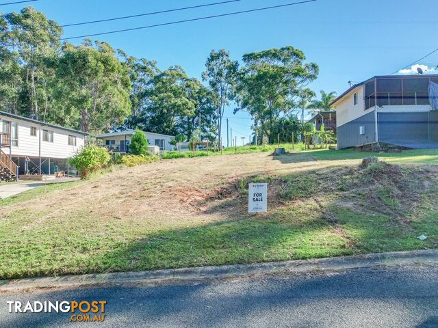 34 Trimaran Street RUSSELL ISLAND QLD 4184