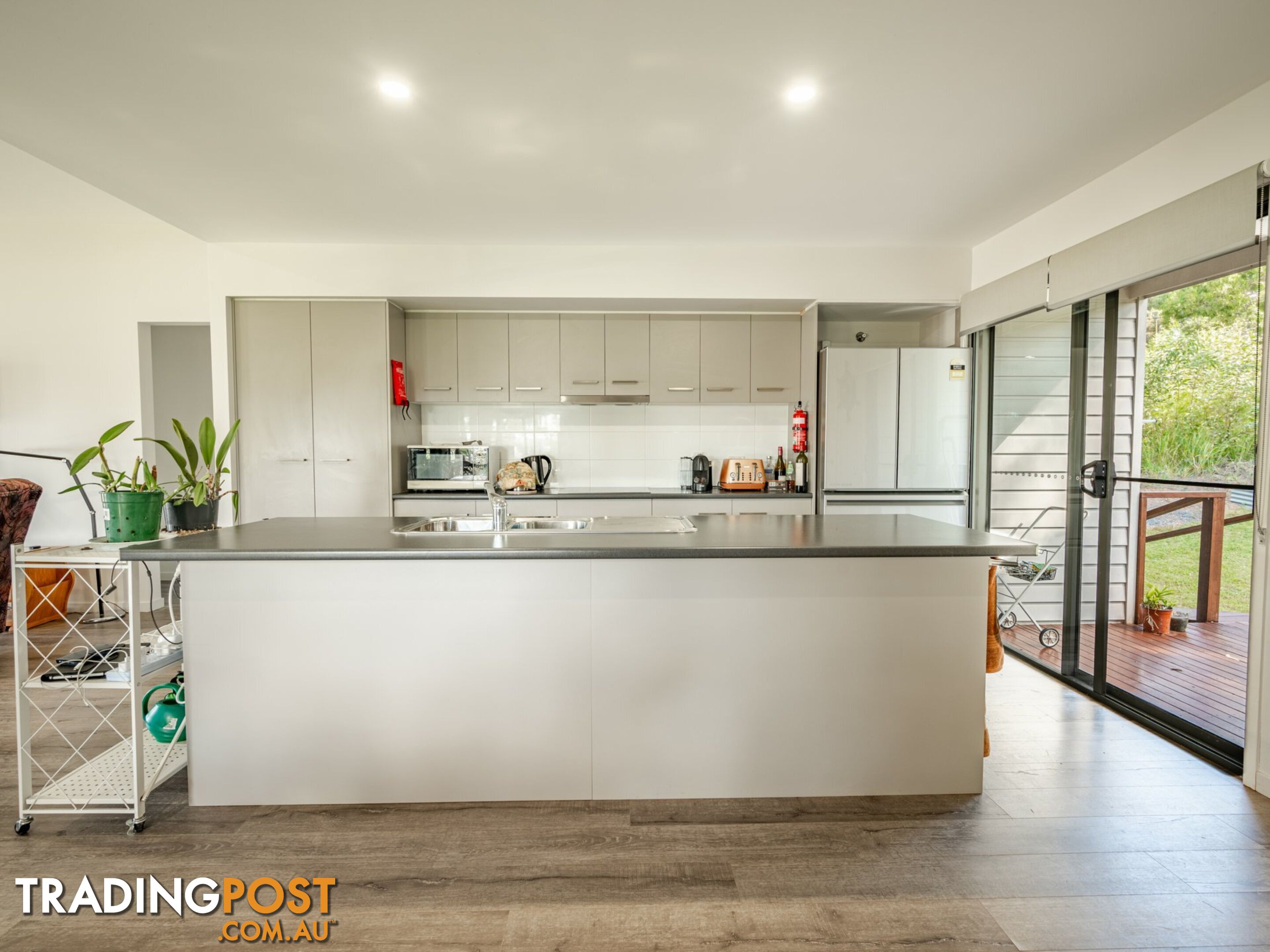 54 Wahine Drive RUSSELL ISLAND QLD 4184