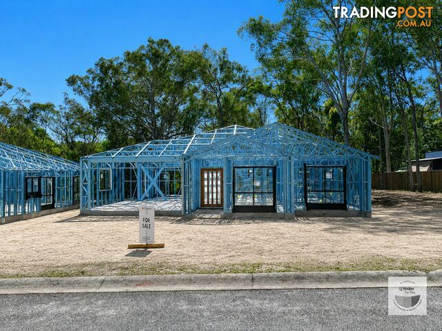 5 Shore Street RUSSELL ISLAND QLD 4184 - photo 2 of 2