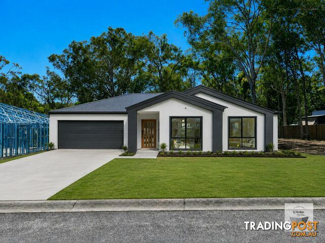 5 Shore Street RUSSELL ISLAND QLD 4184