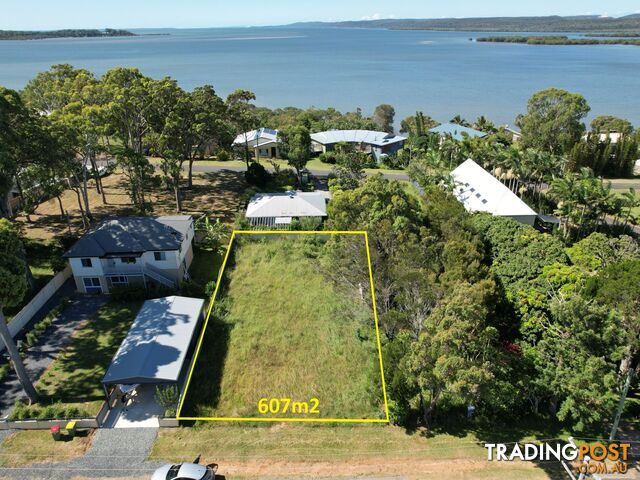 7 Tenanne Street RUSSELL ISLAND QLD 4184