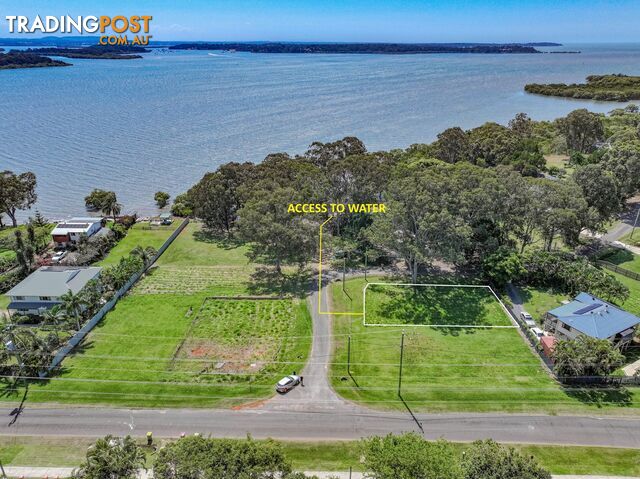 4 Thompson Street RUSSELL ISLAND QLD 4184