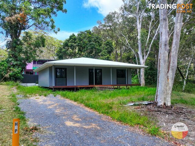 14 Boeing ridge RUSSELL ISLAND QLD 4184 - photo 3 of 8