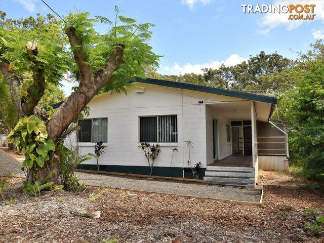 15 Wilma Crescent RUSSELL ISLAND QLD 4184
