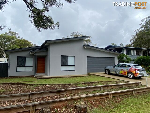 83 Kings Road RUSSELL ISLAND QLD 4184