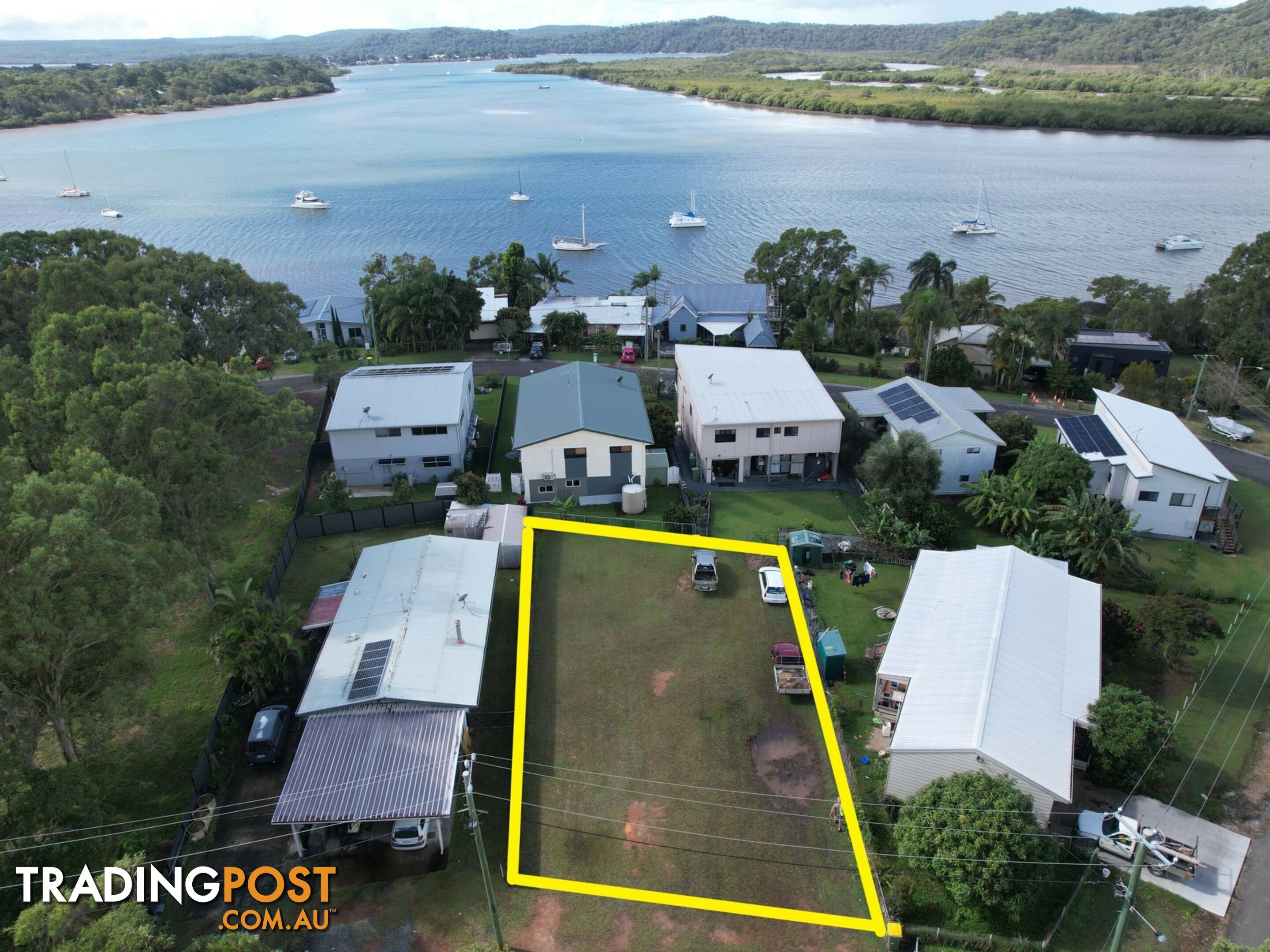 4 Ketch Street RUSSELL ISLAND QLD 4184