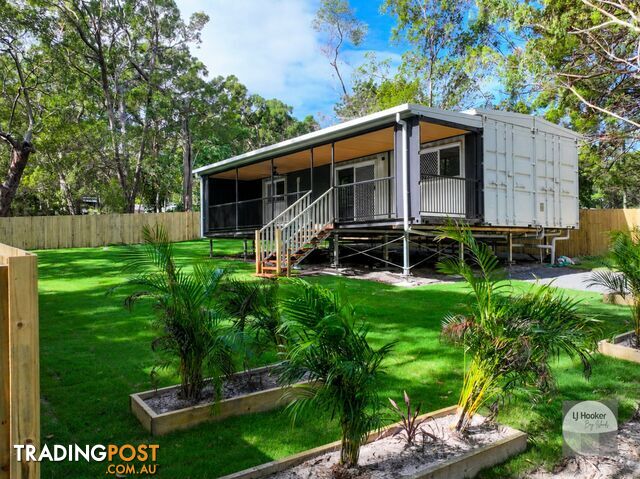 5 Swan Parade RUSSELL ISLAND QLD 4184