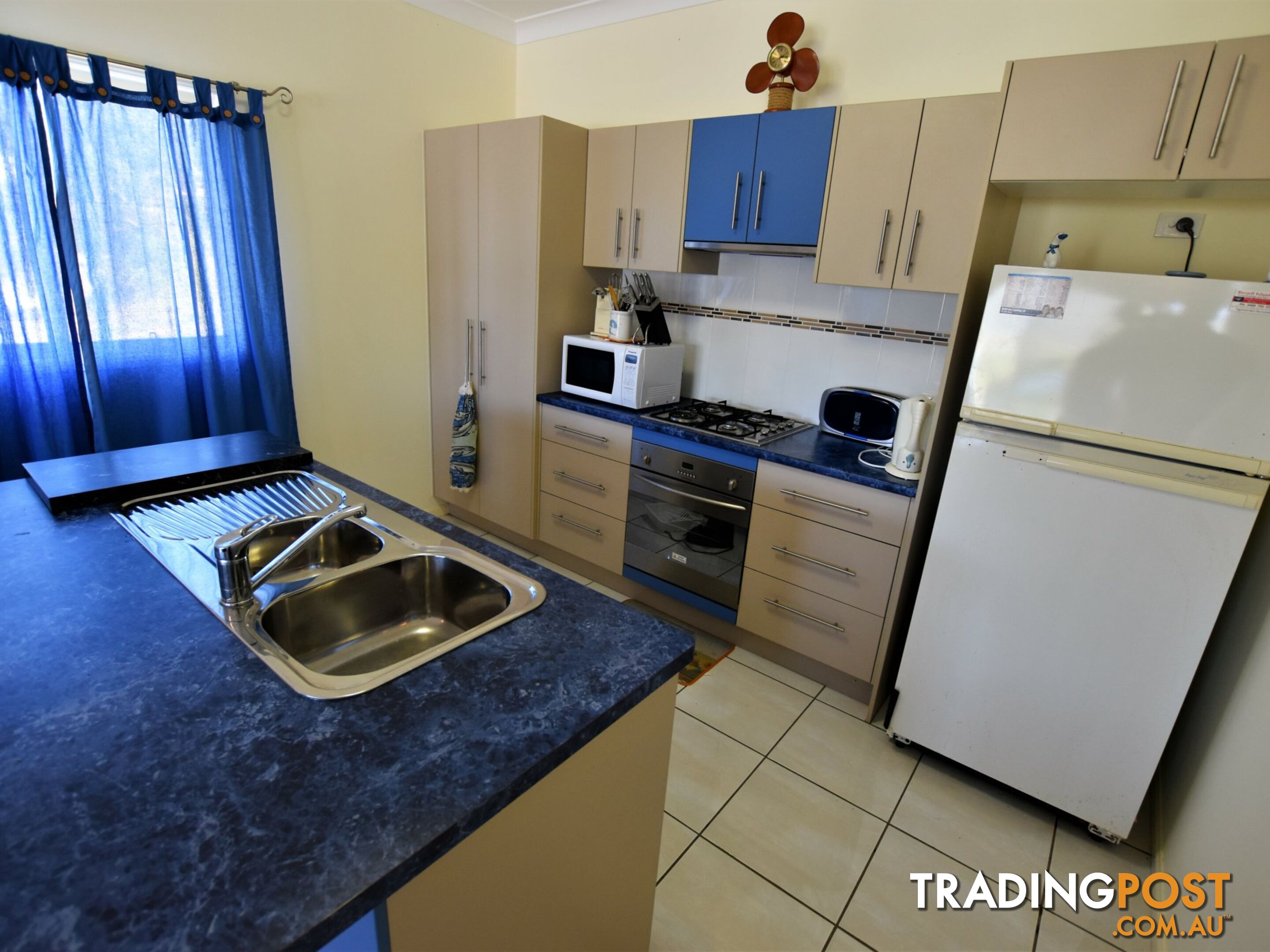 61 barcelona RUSSELL ISLAND QLD 4184