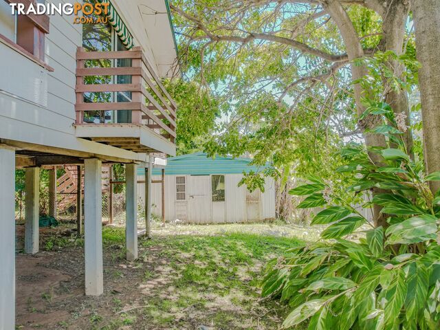 7 RICHARDSON STREET RUSSELL ISLAND QLD 4184