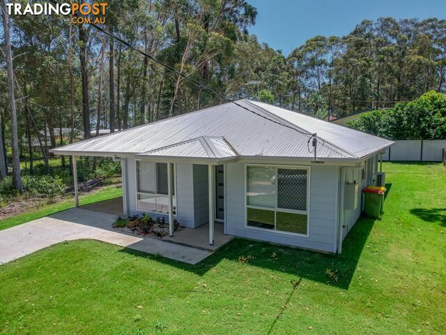 27 Ilumba Street RUSSELL ISLAND QLD 4184