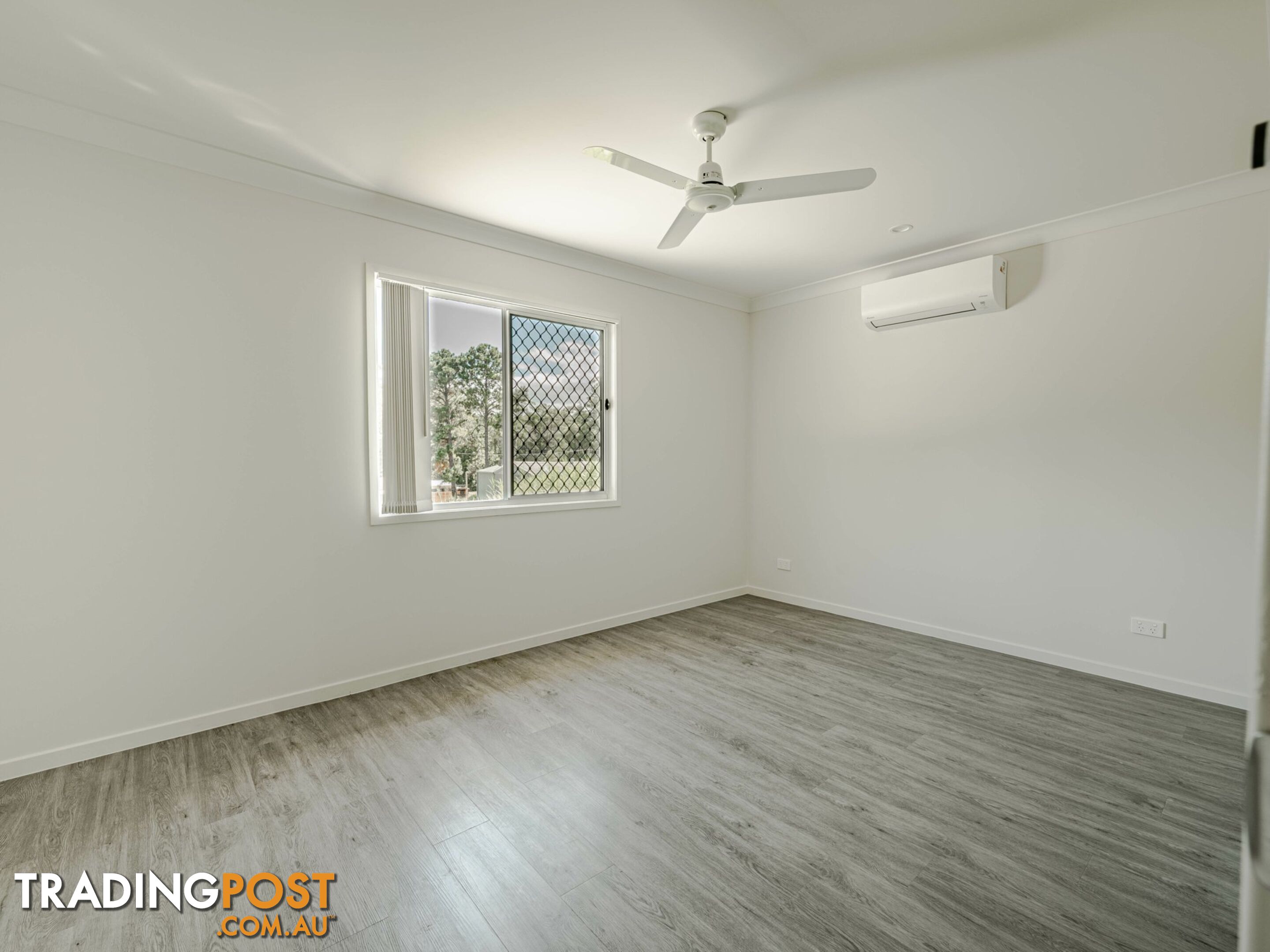 19 Robert Street RUSSELL ISLAND QLD 4184