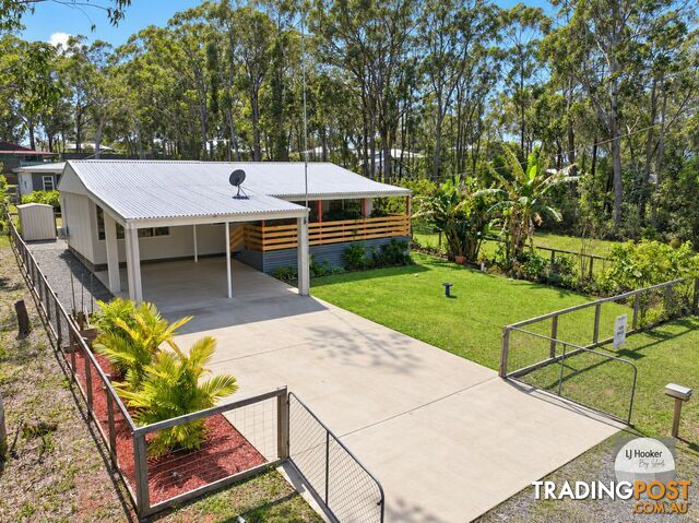 23 Channel Street RUSSELL ISLAND QLD 4184