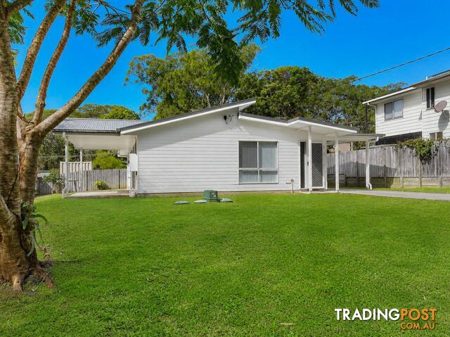 4 Koro Street RUSSELL ISLAND QLD 4184