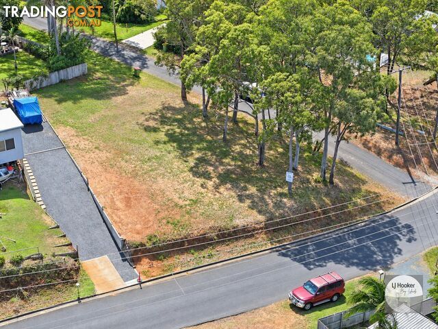 13 Crescent Drive RUSSELL ISLAND QLD 4184