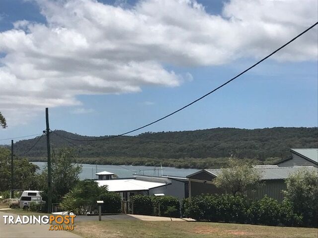 118 Wahine Dve RUSSELL ISLAND QLD 4184