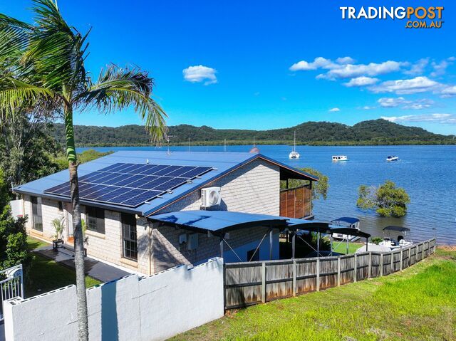 136 Canaipa Point Drive RUSSELL ISLAND QLD 4184