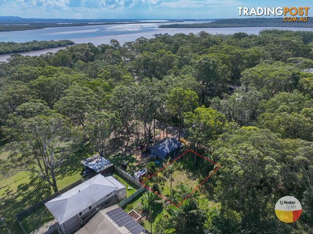 76 Hemp Hill Rd RUSSELL ISLAND QLD 4184