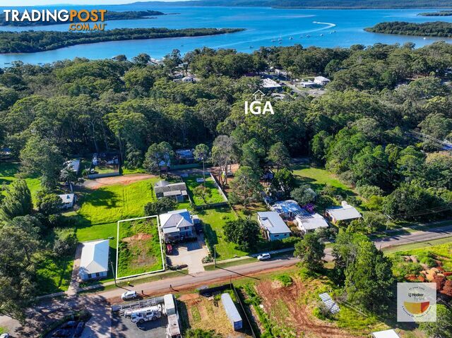 17 Robert Street RUSSELL ISLAND QLD 4184