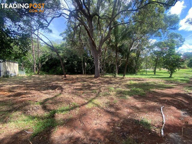 8 Anne RUSSELL ISLAND QLD 4184