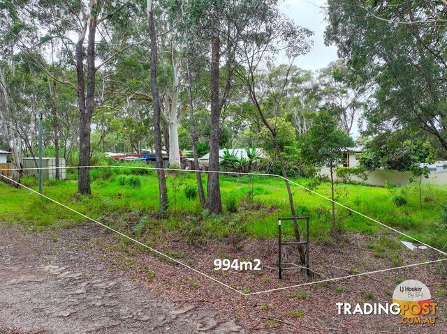 8 Canopy Crescent RUSSELL ISLAND QLD 4184 - photo 2 of 3