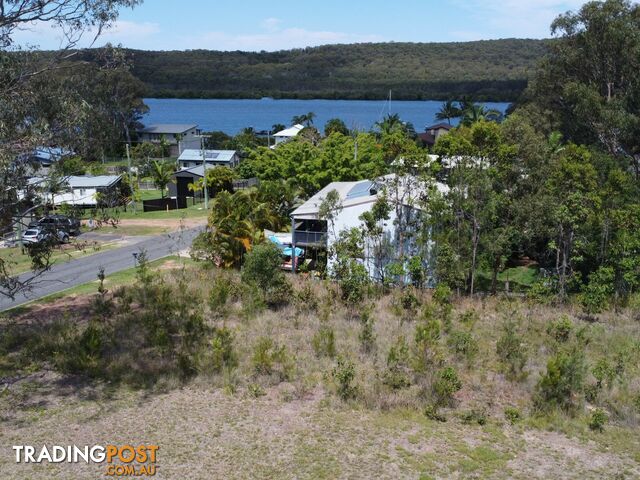 62 Barcelona Terrace RUSSELL ISLAND QLD 4184